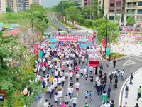 多图直击！2021星河明珠湾第三届环湖微马激情开跑，场面震撼！